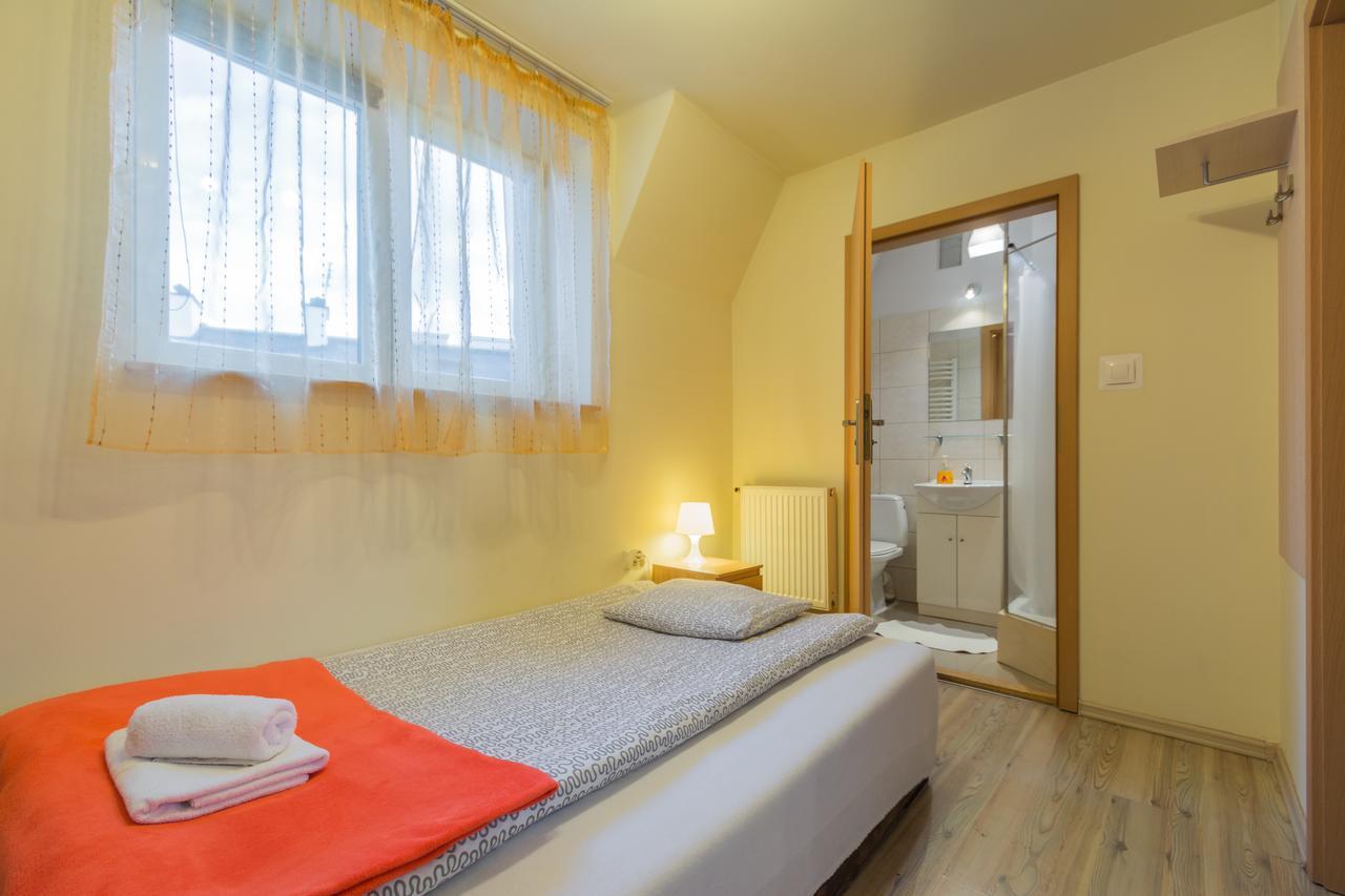 Euro-Room Rooms & Apartments Krakow Exterior photo